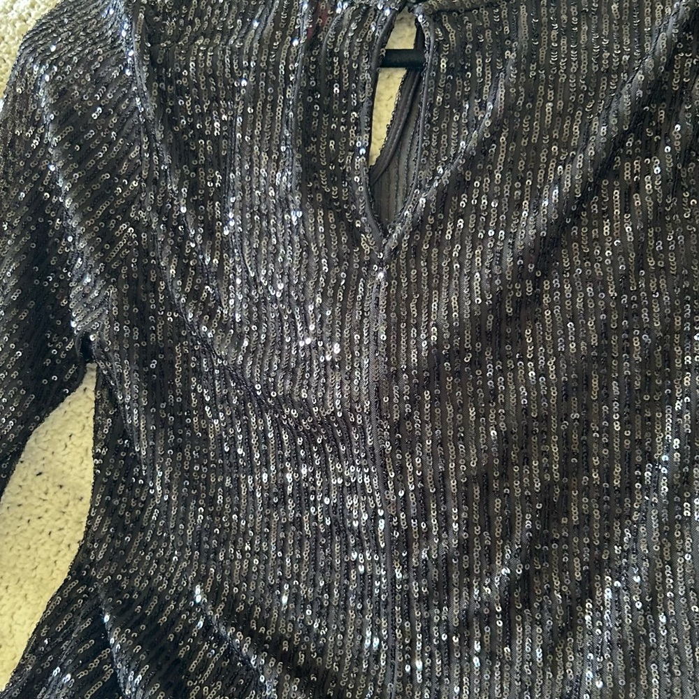 Beautiful black sequin top.